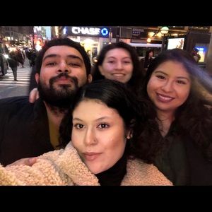 Meet your Posher, Itzel